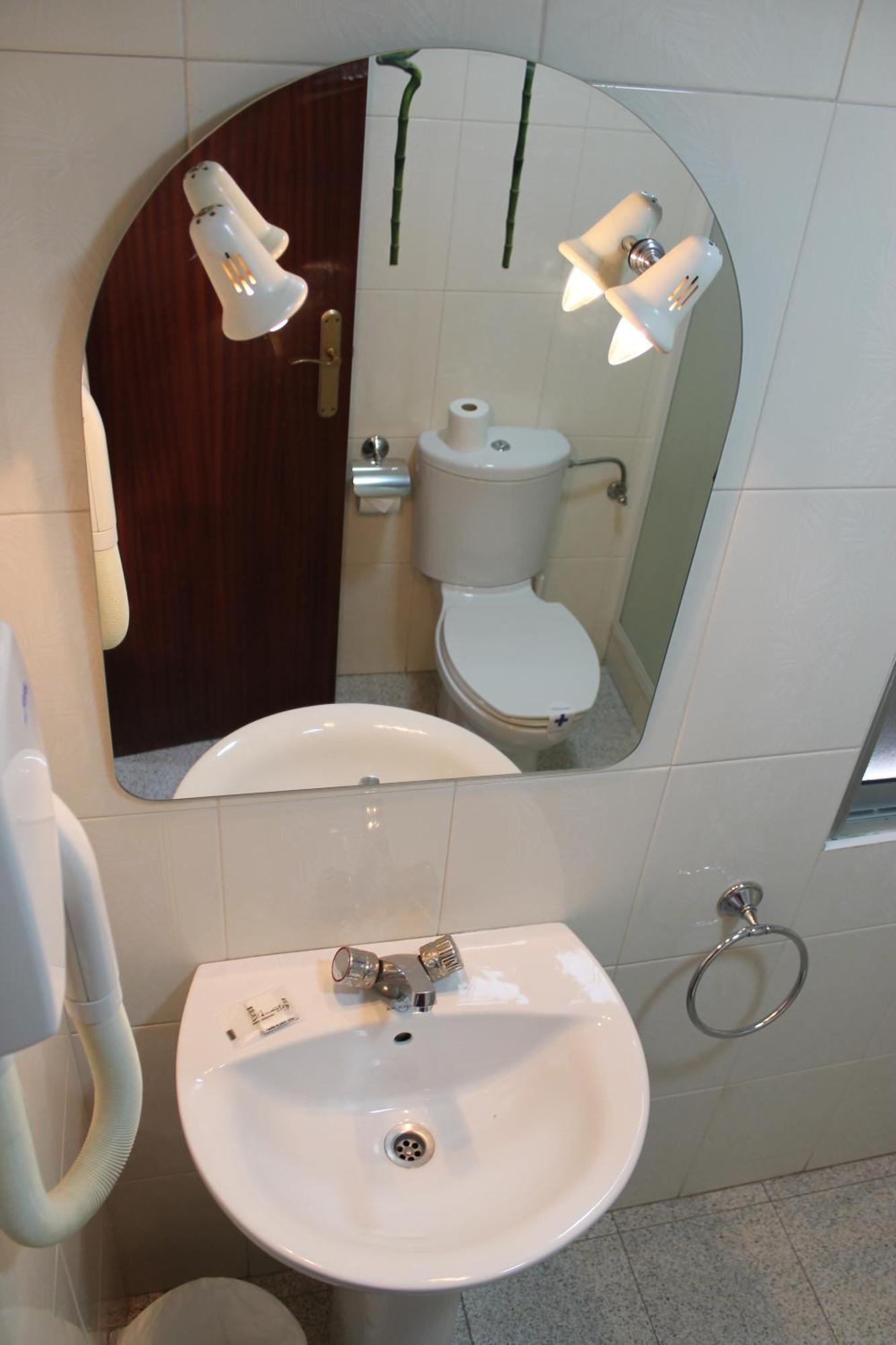 Hostal Amantes De Teruel Extérieur photo