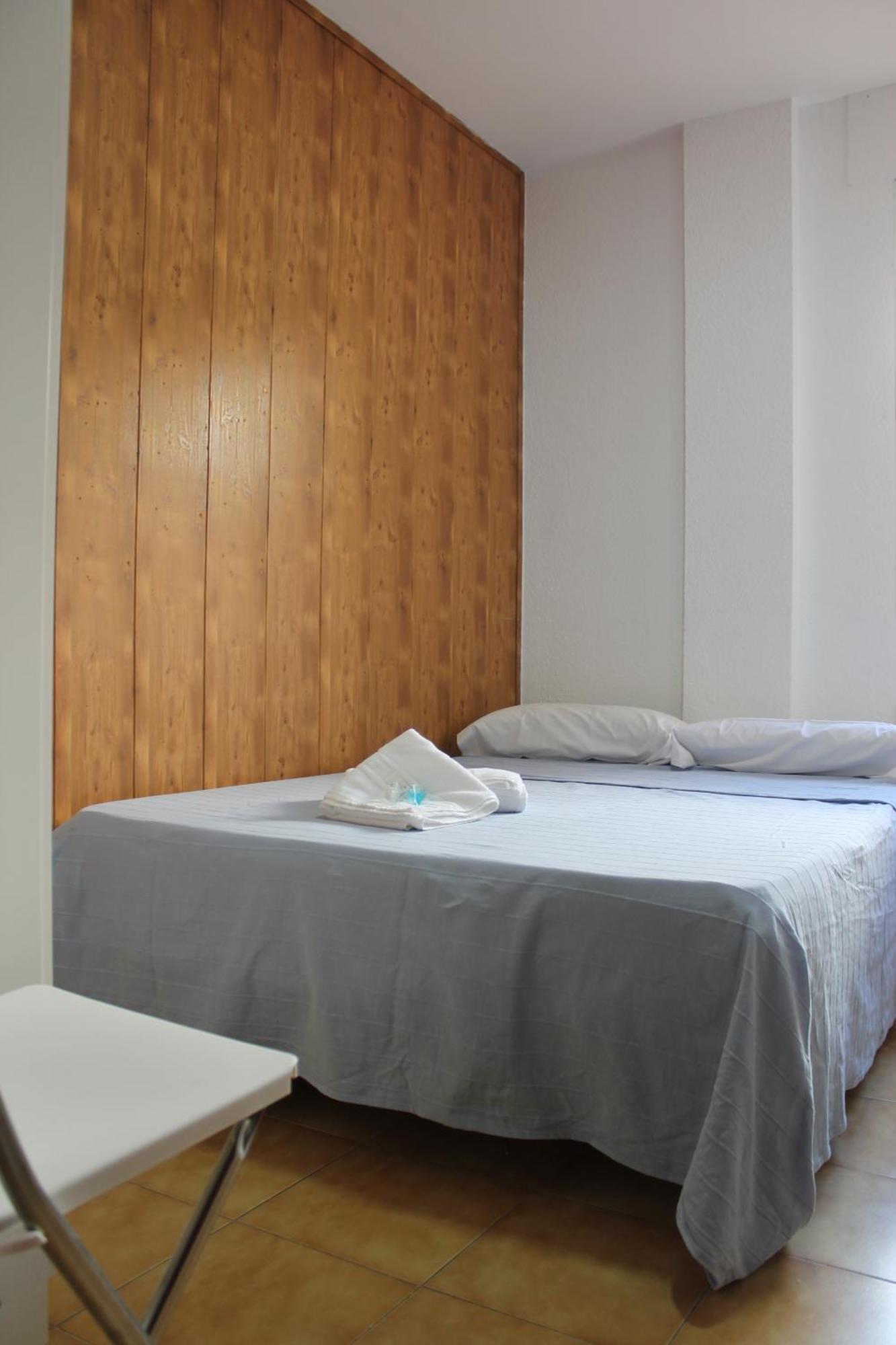 Hostal Amantes De Teruel Extérieur photo